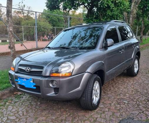 HYUNDAI TUCSON 2.0 MPFI GLS 16V 143CV 2WD FLEX 4P AUTOMÁTICO HYUNDAI TUCSON 2.0 MPFI GLS 16V 143CV 2WD FLEX 4P AUTOMÁTICO